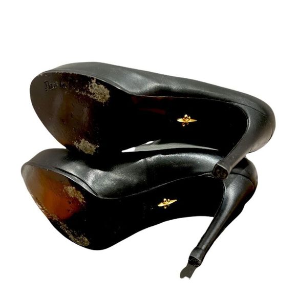 POUR LA VICTOIRE Black Leather Pumps - Picture 6 of 8